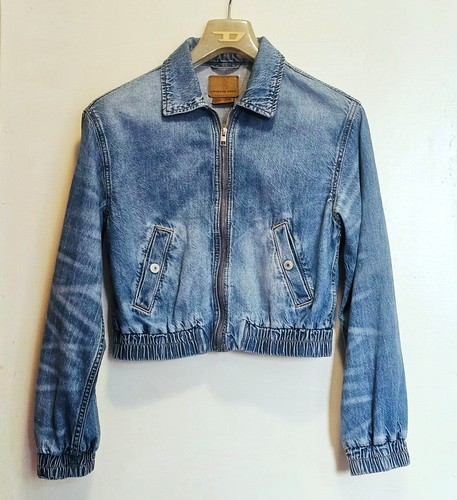 American eagle ladies - american,
