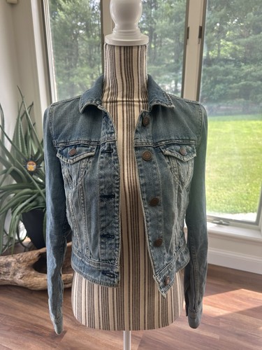 American eagle outfitters - eagle,
